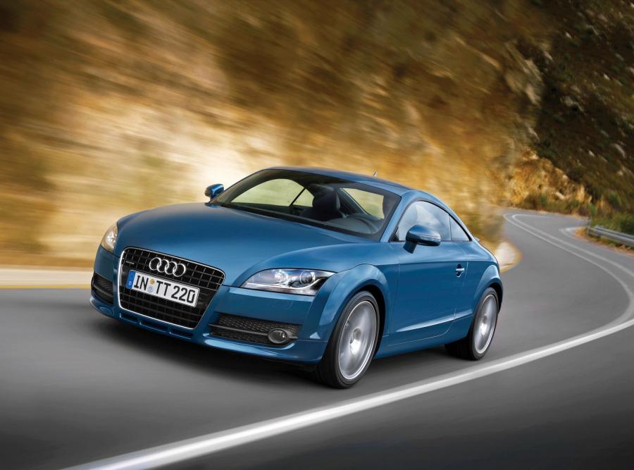 Audi TT Coupe (8J) 2006 года  (WW) (фото 6 из 12)